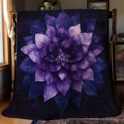 Deep Plum Flower WN1303070CL Quilt