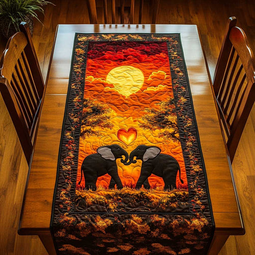 Heart Elephant WN2504026CL Quilted Table Runner