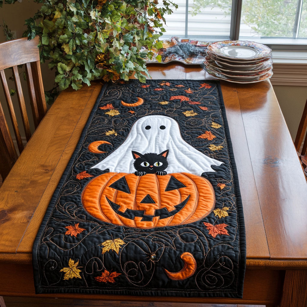 Spooky Halloween Cat WJ1207029CL Quilted Table Runner