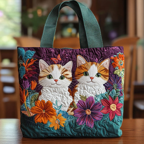 Kitten Gaze CP0110218CL Quilted Tote Bag