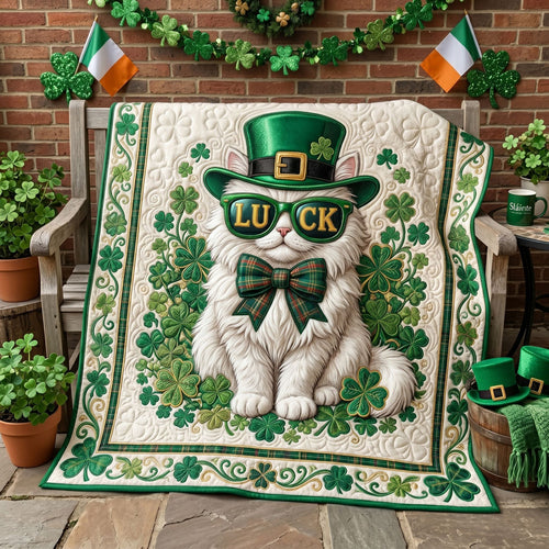 Shamrock Cat With Lucky Glasses WN0805014CL Quilt