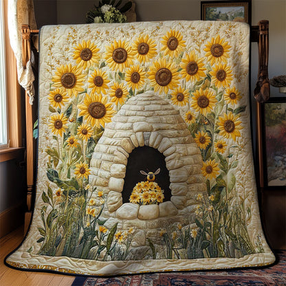 Beehive And Sunflowers WN2503003CL Quilt