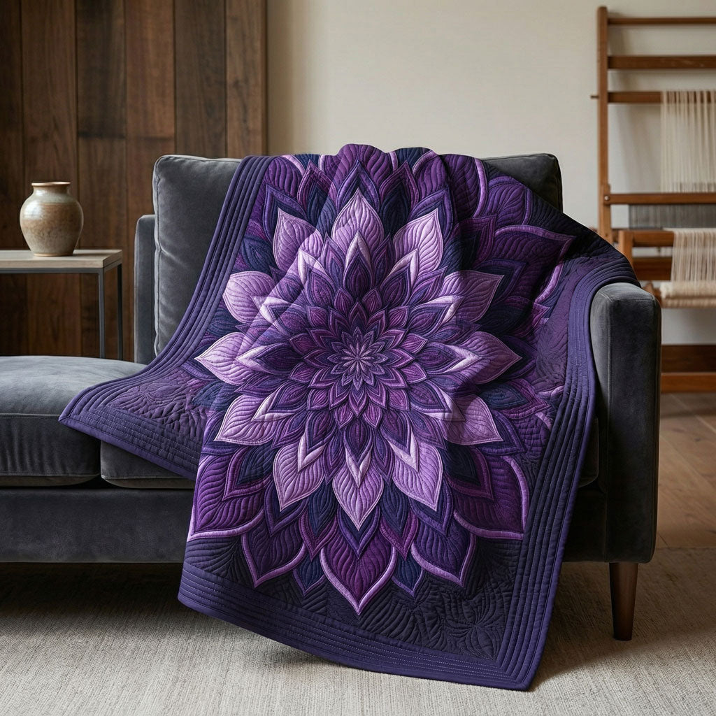 Royal Amethyst Petal WN0904043CL Quilt