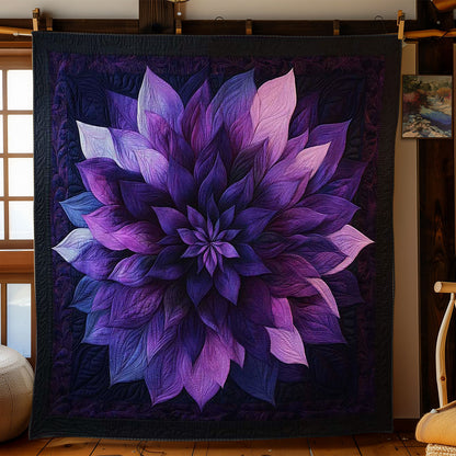 Dusky Violet Flower WN1303068CL Quilt