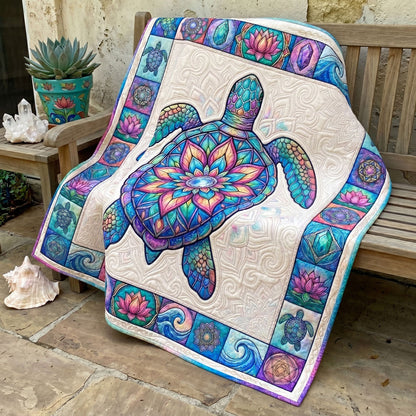 Mystic Sea Turtle Mandala WN1706010CL Quilt