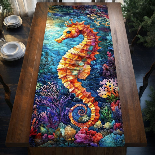 Underwater Seahorse WJ0907034CL Quilted Table Runner