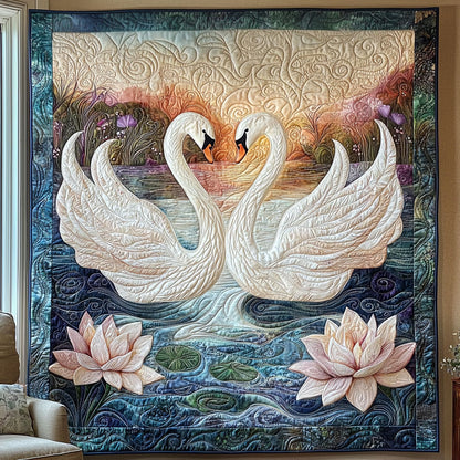 Swan Couple QA1201048CL Quilt