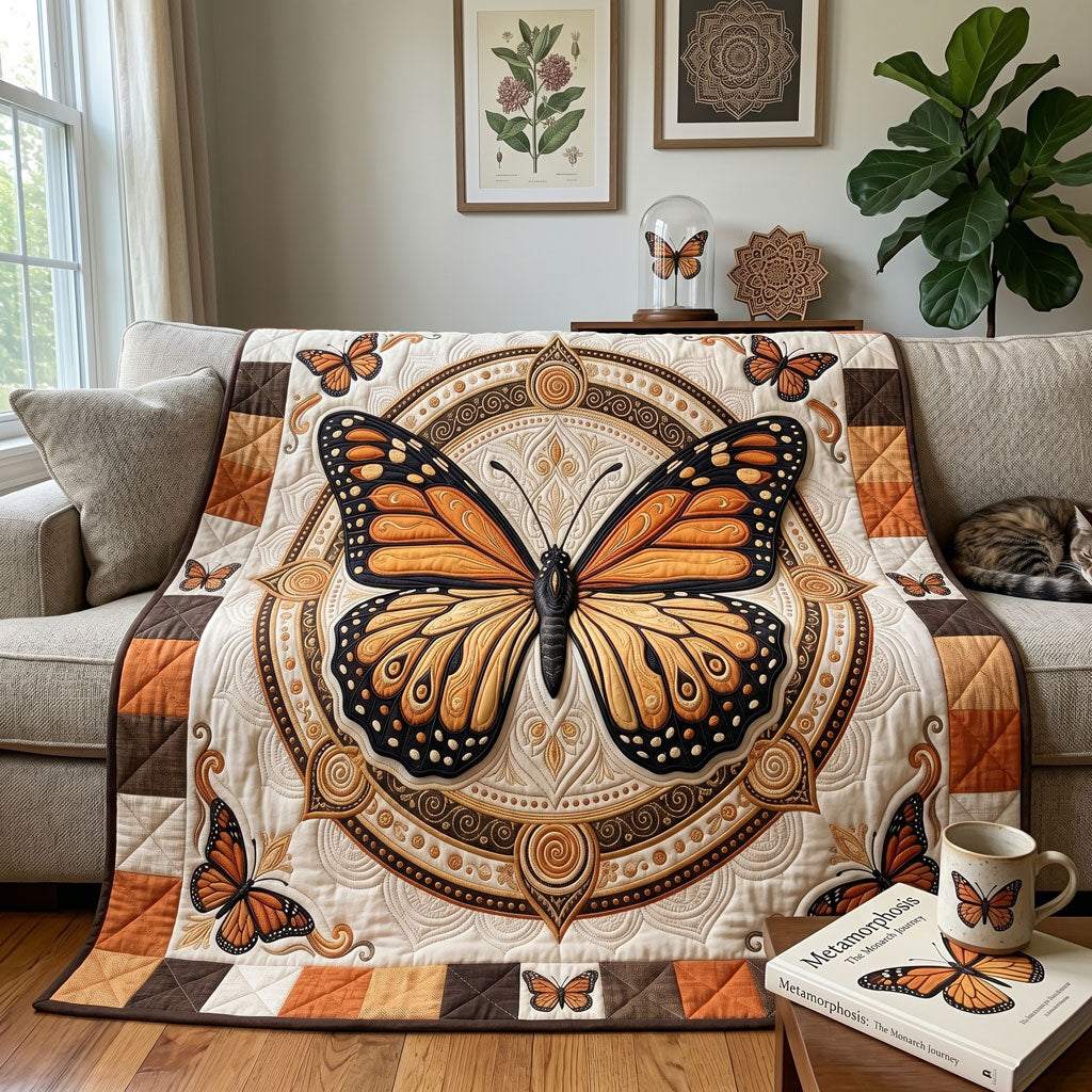 Monarch Majesty WN1706007CL Quilt