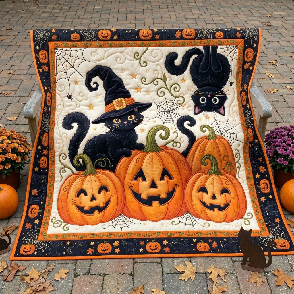 Halloween Black Cats And Pumpkins WN1105010CL Quilt