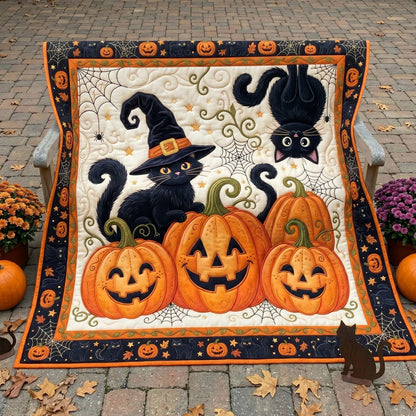 Halloween Black Cats And Pumpkins WN1105010CL Quilt