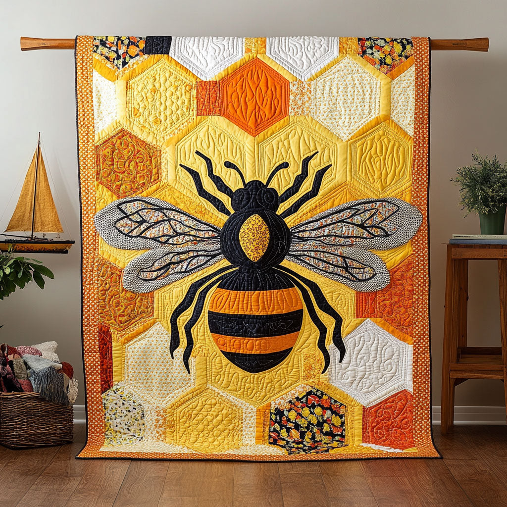 Bee Haven CW0601006CL Quilt