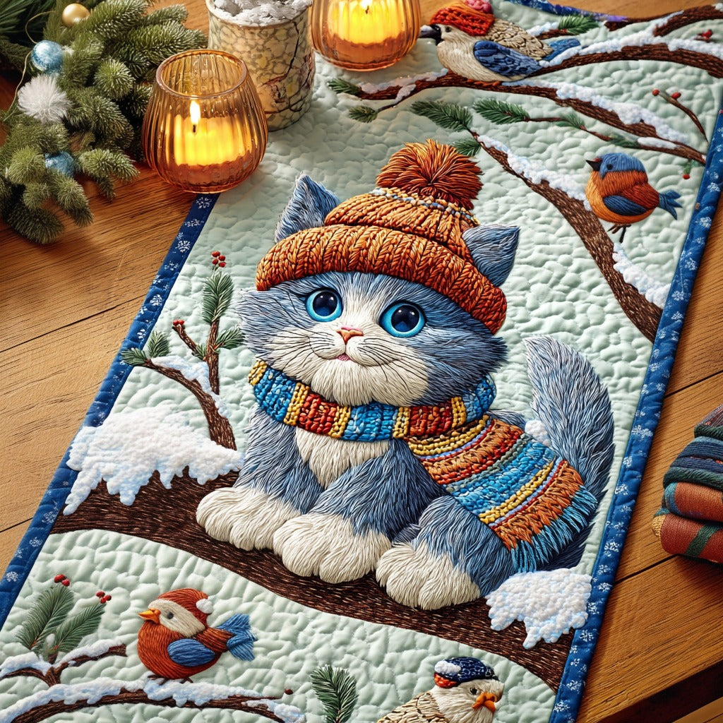 Pompom Cat XR2111015CL Quilted Table Runner