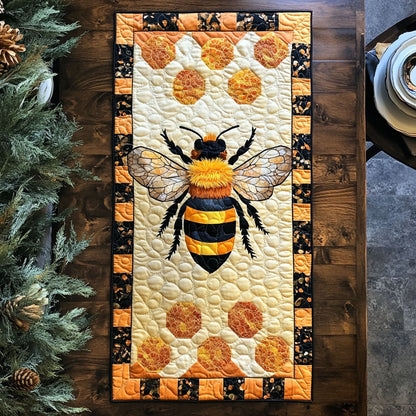 Sweet Honey Bee WJ0306026CL Quilted Table Runner
