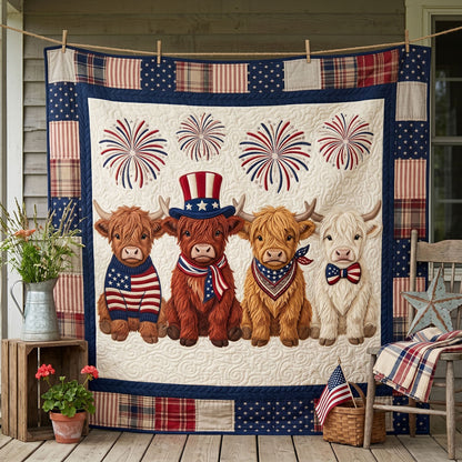Patriotic Highland Cow WN1105023CL Quilt