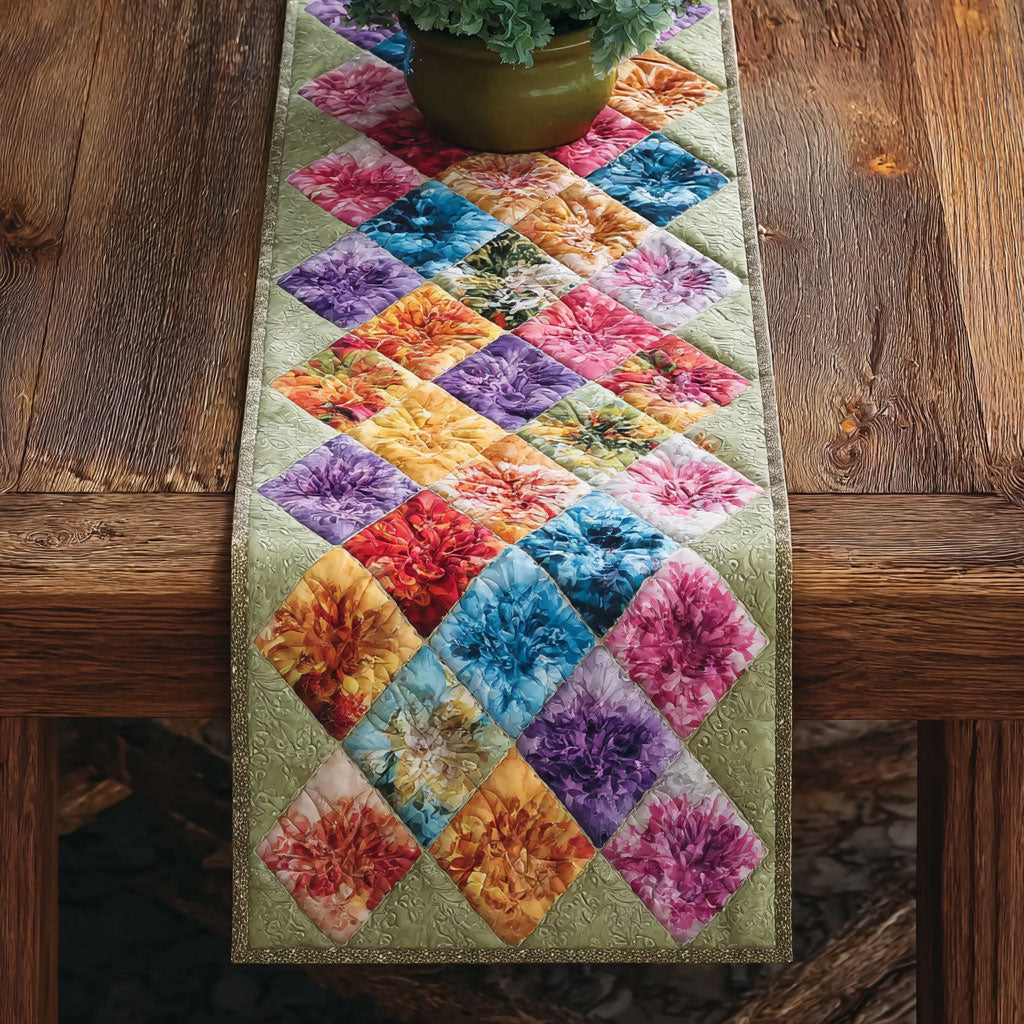 Vintage Garden CP1201042CL Quilted Table Runner