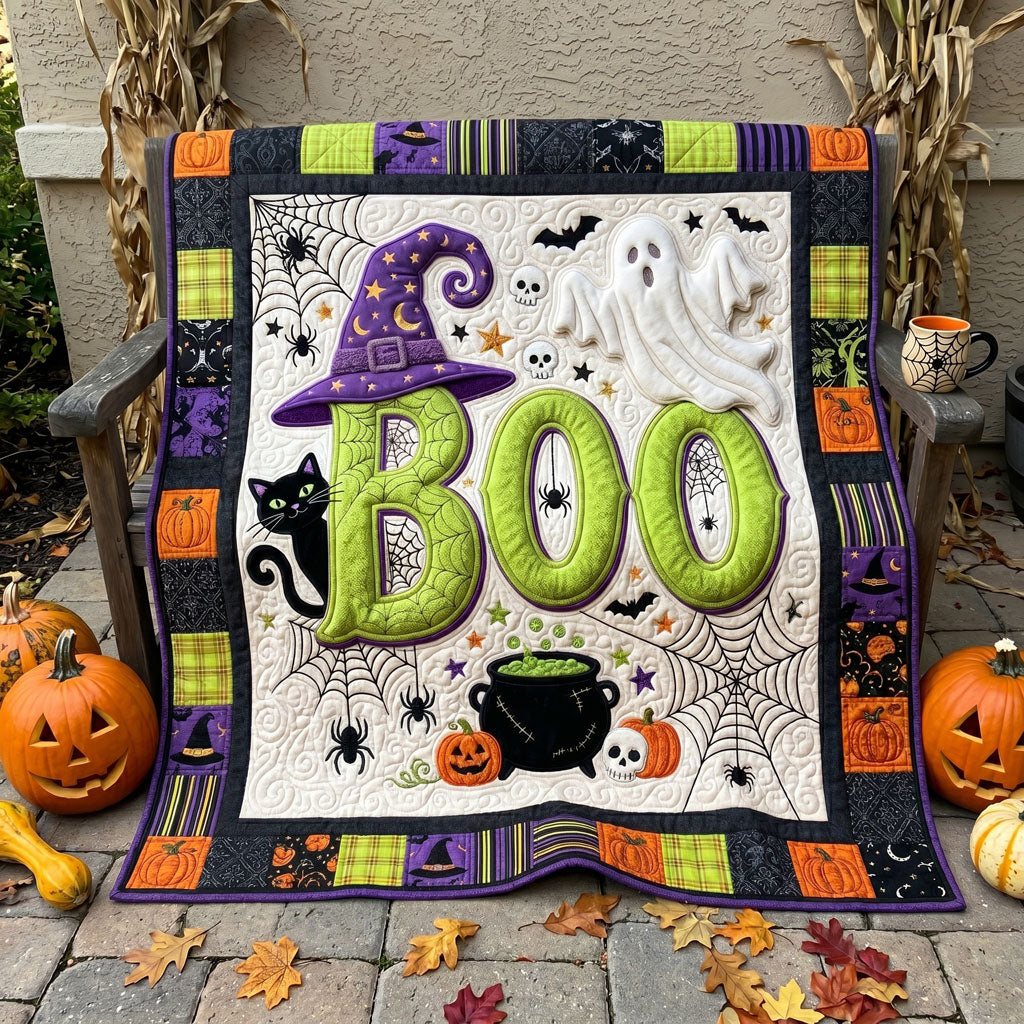 Spooky Cat And Ghost Halloween WN0905018CL Quilt