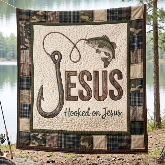 Hooked On Jesus WN2204014CL Quilt