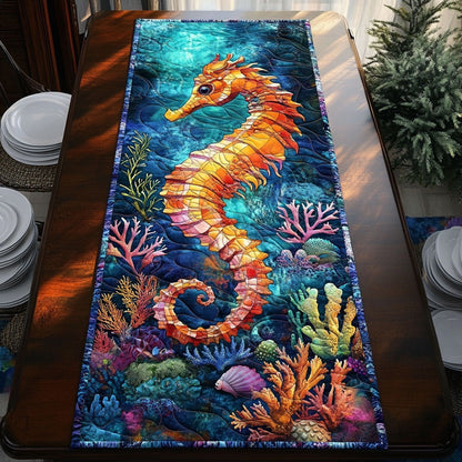 Underwater Seahorse WJ1207031CL Quilted Table Runner