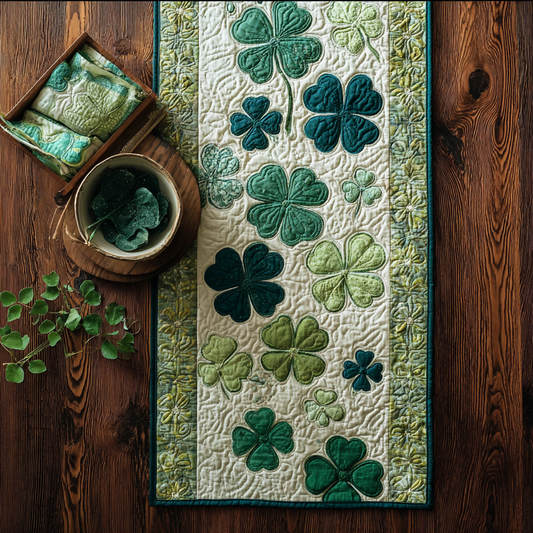 Green Clovers XR0601023CL Quilted Table Runner