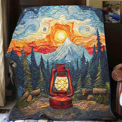Mountain Lantern Tapestry WP2003037CL Quilt