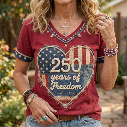250 Years Of Freedom Patriotic Heart WN2906001CL V-Neck T-Shirt