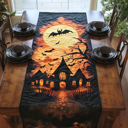 Halloween Howls WJ1807031CL Quilted Table Runner