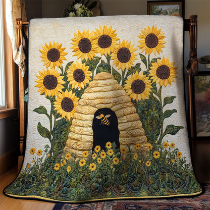 Beehive Among Blooms WN2503002CL Quilt