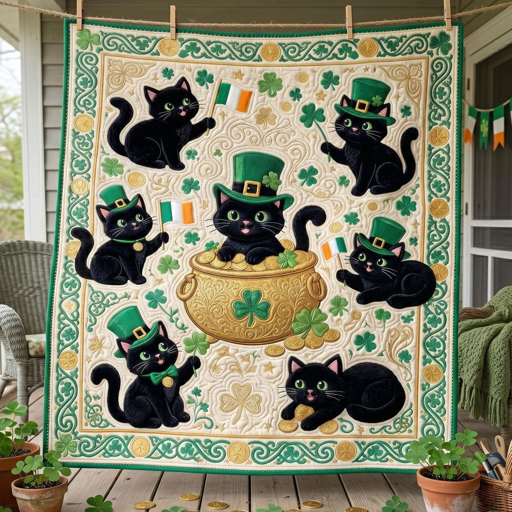 Lucky Black Cats And Gold Pot WN0705010CL Quilt