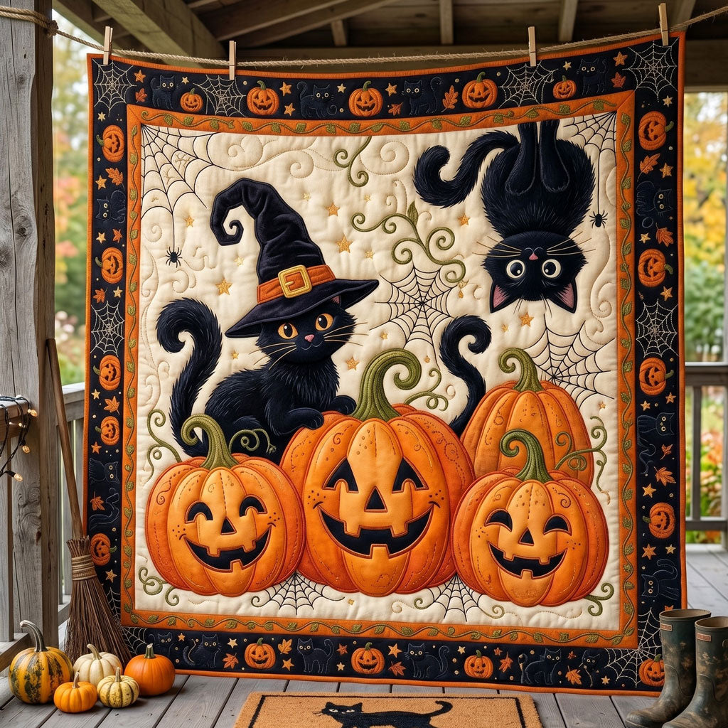 Halloween Black Cats And Pumpkins WN1105010CL Quilt