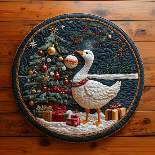 Festive Goose Decorating With Joy XK0311005CL Quilted Round Mat