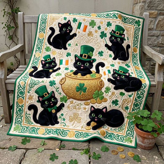 Lucky Black Cats And Gold Pot WN0705010CL Quilt