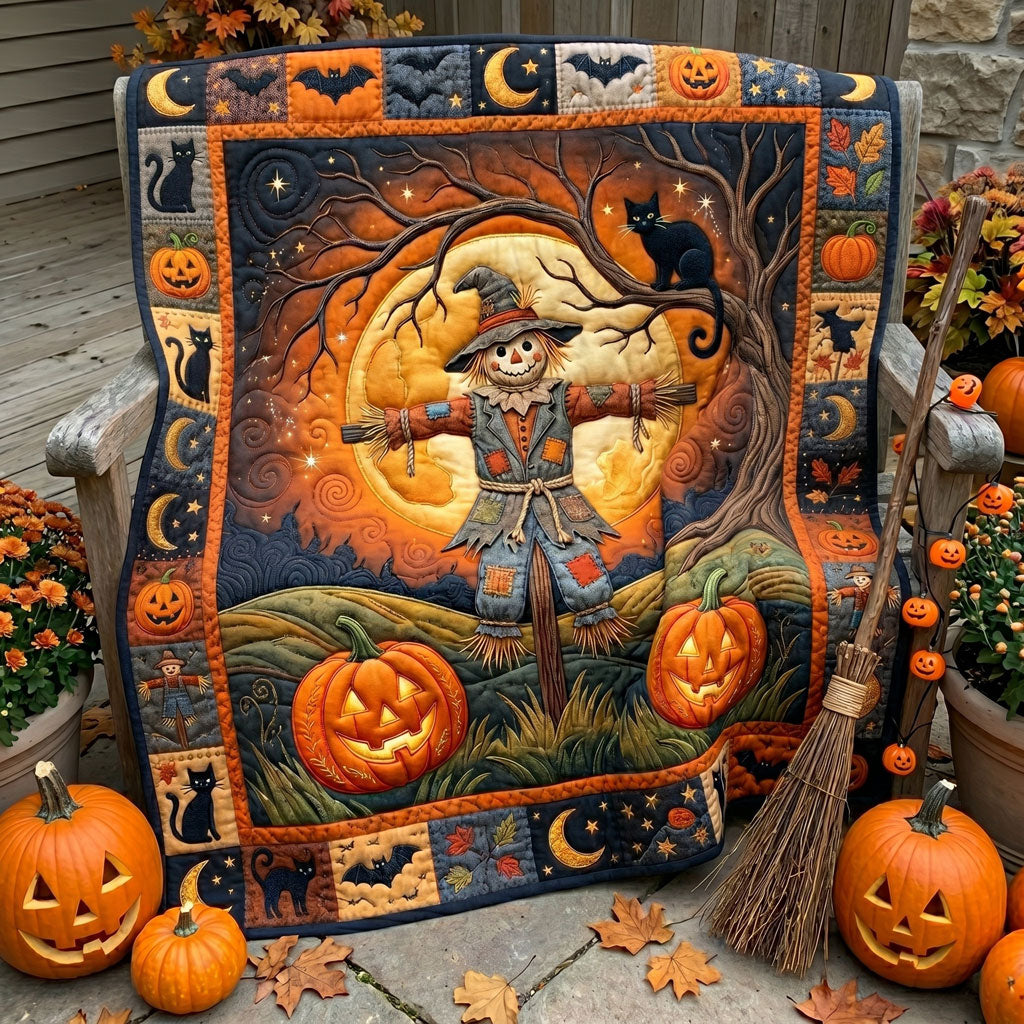 Moonlit Scarecrow Halloween WN2006010CL Quilt