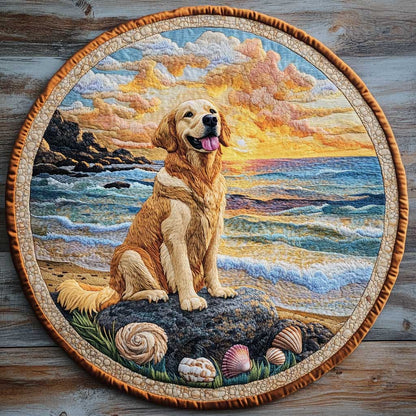 Seaside Golden Retriever WN2404058CL Quilted Round Mat