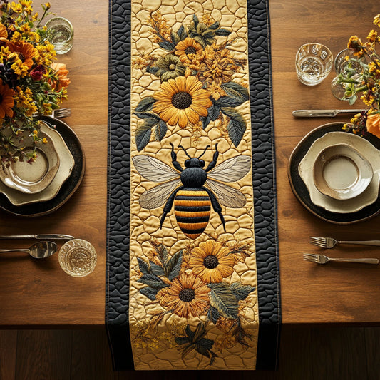 Bee Lace Whisper WN3006014CL Quilted Table Runner