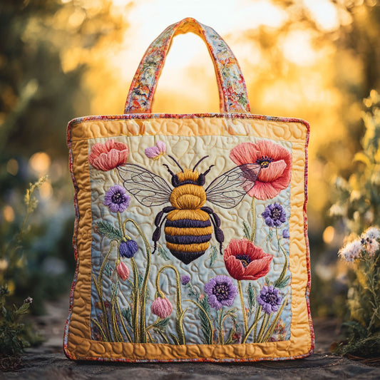 Petal Bee WN2210043CL Quilted Tote Bag