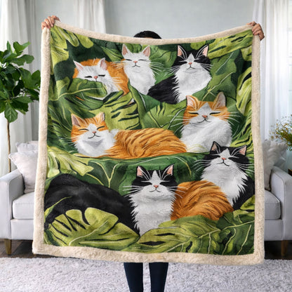 Leafy Cats CP2801002CL Faux Fur Throw Blanket