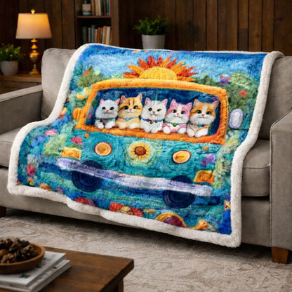 Kitty Road Trip KL0302008CL Faux Fur Throw Blanket