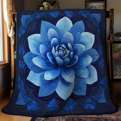 Deep Blue Flower WN1103083CL Quilt