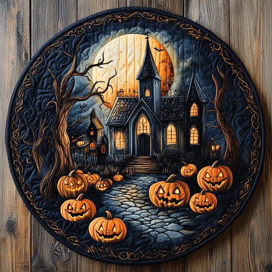 Howl At The Gate WN2207034CL Quilted Round Mat