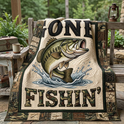Gone Fishin’ Bass Fishing WN1205010CL Quilt