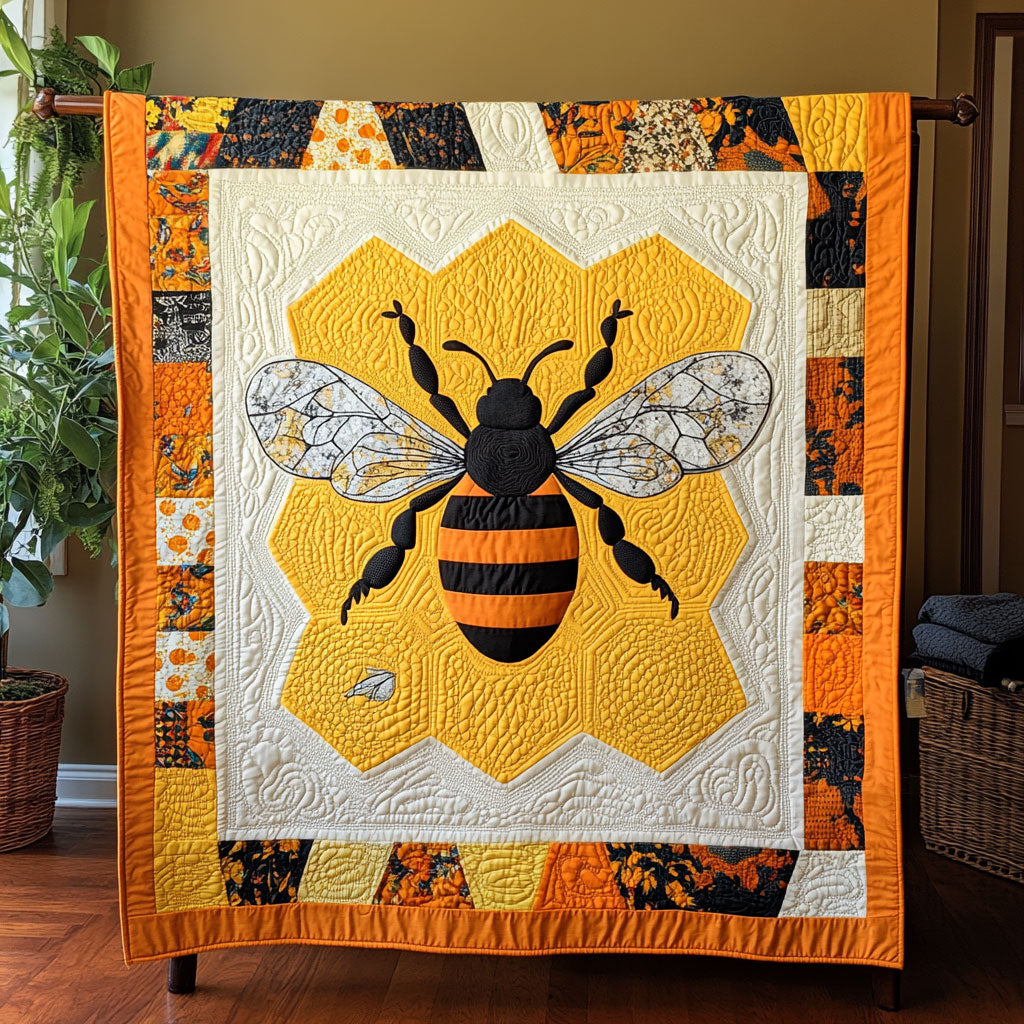 Honey Bee Charm CW0601025CL Quilt