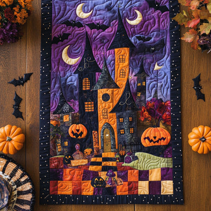 Haunted Castle WN0108018CL Quilted Table Runner
