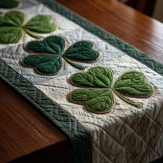 Shamrock XR1211022CL Quilted Table Runner