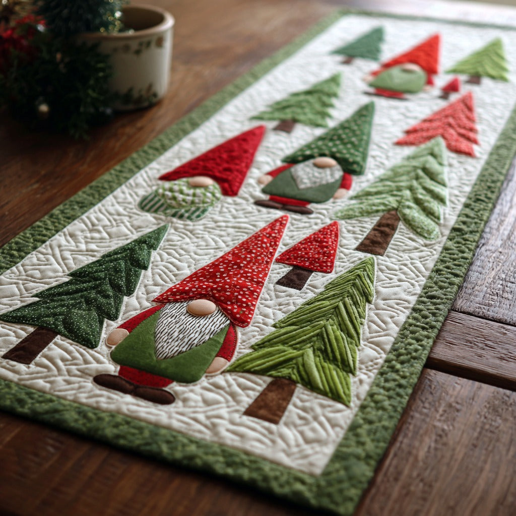 Christmas Gnome XR1211014CL Quilted Table Runner