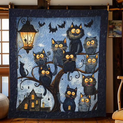 Silly Cat Twilight Mischief WN1103048CL Quilt