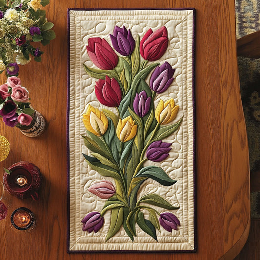 Tulip Vine Charm WN1706092CL Quilted Table Runner
