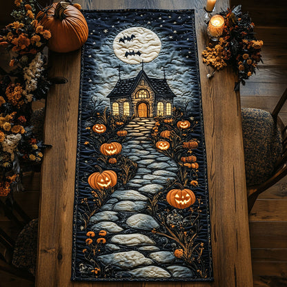 Full Moon Trail WN2207023CL Quilted Table Runner