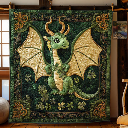 Golden Horn Dragon WN2702105CL Quilt