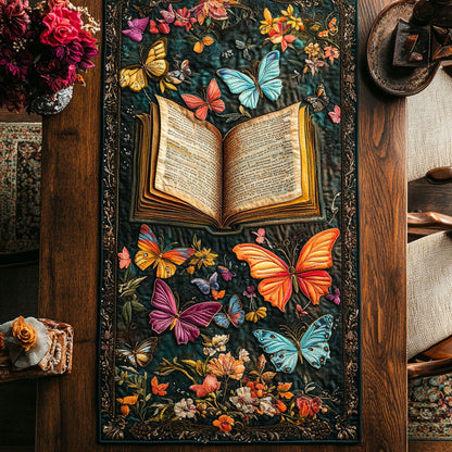 Butterfly Book WN0307016CL Quilted Table Runner