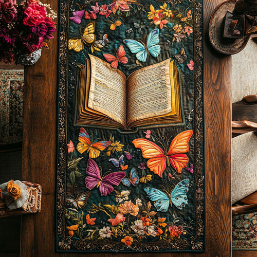 Butterfly Book WN0307016CL Quilted Table Runner